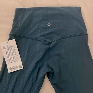 Lululemon align ribbed HR leggings 28”